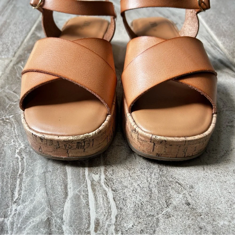 NWOB Zara Girls Brown Criss-Cross Open-Toe Leather Sandals, Size 36 EU/ 4.5 US